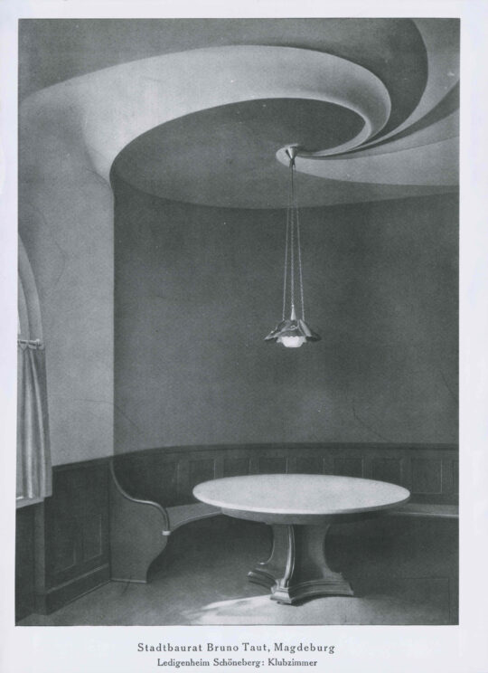 Stele 1 - Ledigenheim/Geschäftsstelle