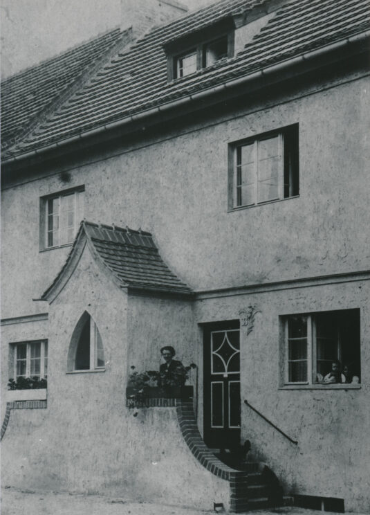 Stele 3 - Reglinstraße