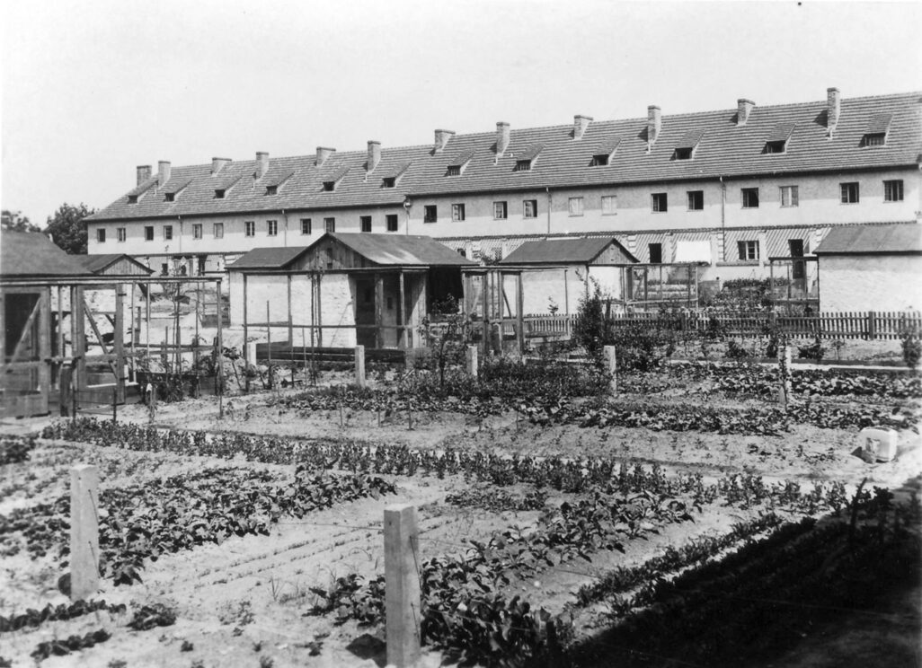 Stele 4 - Mietergärten/Schule